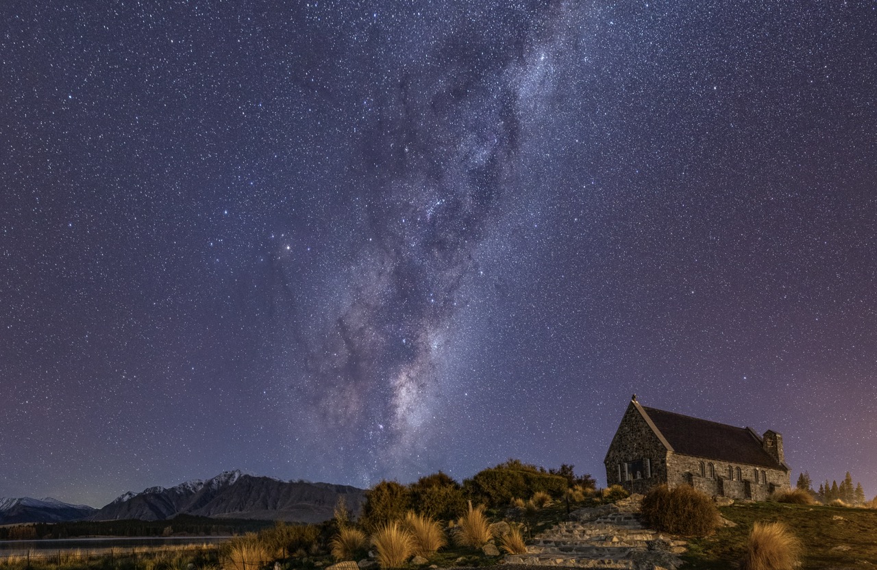 Stargazing in Lake Tekapo. Credit Rachel Gillespie